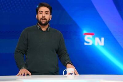 «حافظ» نامی بزرگ گرفتار جشنی کم رمق! / از جایزه گرفتن امیرحسین غیاثی تا شوخی‌های بی‌محتوا + فیلم