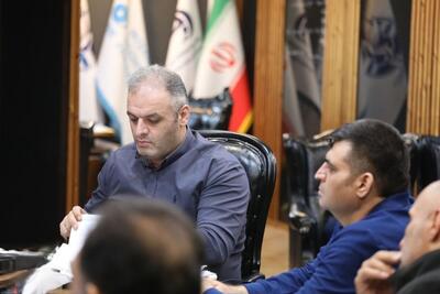 برگزاری جلسه کمیته فنی فدراسیون وزنه برداری با حضور کادرفنی تیم ملی بزرگسالان