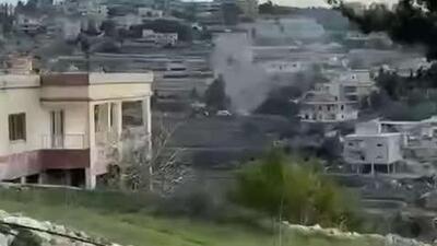  خبرنگار اسپوتنیک اعلام کرد که پهپادهای اسرائیلی برای دومین بار یک موتورسیکلت را در محله الکسار در یاتر، جنوب لبنان هدف قرار دادند.