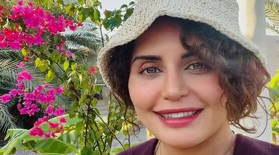 حافظ خوانی الناز شاکردوست برای یلدا را ببینید