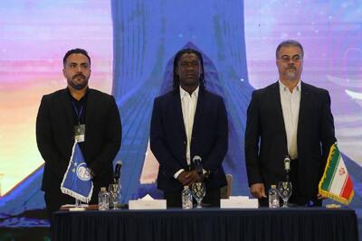 کلارنس سیدورف به‌زودی راهی تهران می‌شود