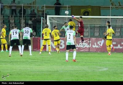 ترکیب تیم‌های سپاهان و خیبر خرم‌آباد مشخص شد - تسنیم