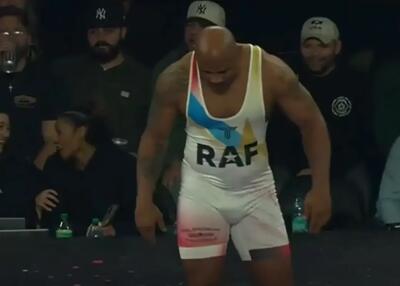 بازگشت شگفت انگیز رقیب علیرضا حیدری به تشک!