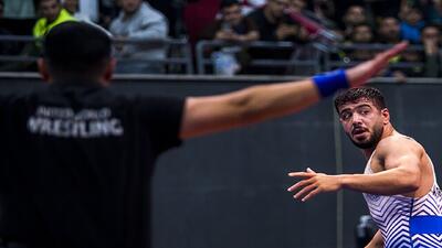 قلع و قمع داوران ایران توسط اتحادیه جهانی کشتی/ تنزل درجه ۵۹ داور بین‌المللی ایران!