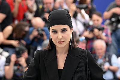 سفره ساده و متفاوت پریناز ایزدیار برای شب یلدا