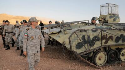 تجهیز یگان زرهی نیروی زمینی ارتش به قفس حفاظتی+ عکس