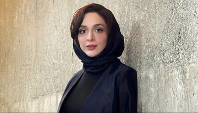  چهره ها/ استایل المیرا دهقانی برای شب‌نشینی یلدا