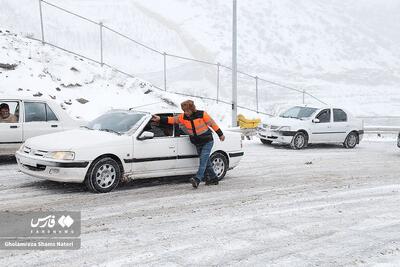  عکس/ ناجیان بی ادعای جاده ها