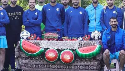 جشن یلدا آبی‌ها در بزرگترین شب سال