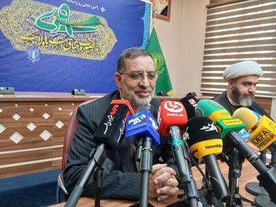 نائینی: هدف دشمن تضعیف اتحاد ملت ایران است