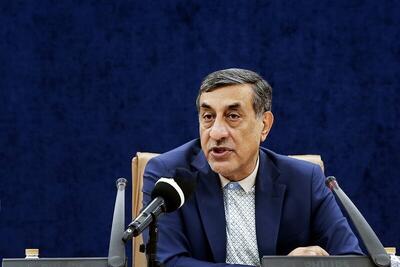  واکنش معاون اجرایی رئیس‌جمهور به سوال مجری صداوسیما: چرا این حرف را تکرار می‌کنید؟ (فیلم)