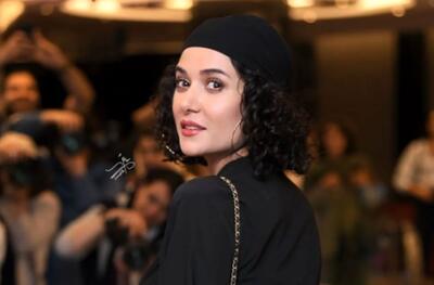  سفره ساده و متفاوت پریناز ایزدیار برای شب یلدا