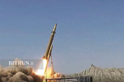 آغاز رزمایش گسترده نظامی ایران با پرتاب موشک بالستیک در چند استان
