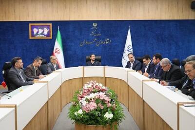  استاندار همدان: سرمایه‌گذاران توانمند و دارای اهلیت فنی و مالی حمایت می شوند