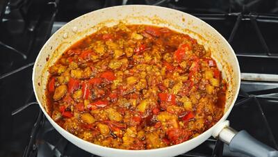  طرز تهیه ملاقورمه/ غذای فوری مازندرانی ها با بادمجان