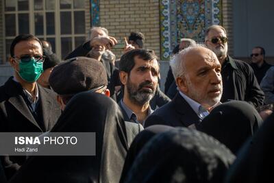 تصاویر: مراسم تشییع و خاکسپاری اشرف بروجردی