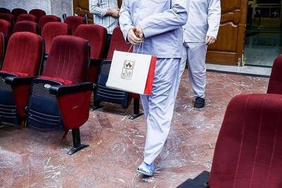 دادستان تهران: از ۲۰ محکوم پرونده چای دبش، ۱۳ نفر زندانی هستند / ۷ نفر نیز متواری هستند