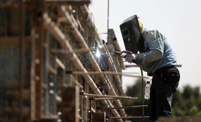 بانک‌ها ۶۰۰ هزار میلیارد تومان در مسکن سرمایه‌گذاری کرده‌اند/ از ترس مرگ به فکر خودکشی افتاده‌ایم!