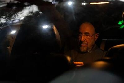 تصاویر؛ حضور سید محمد خاتمی در مراسم یادبود فیض ارکانی