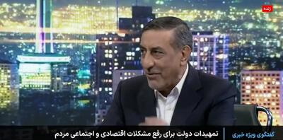 شعرخوانی قائم‌پناه برای پزشکیان روی آنتن زنده