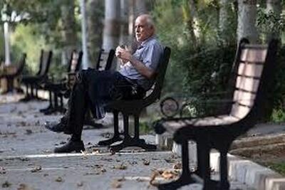 کسر غیرمنتظره از حقوق بازنشستگان