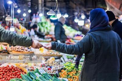 اعتراض مصوّر به قیمت‌ها در طولانی‌ترین شب سال