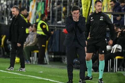 عصبانیت سرمربی ویارئال از داور بازی مقابل بارسلونا