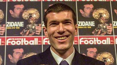 سال پیش؛ زیدان با توپ طلا، افسانه‌ای شد