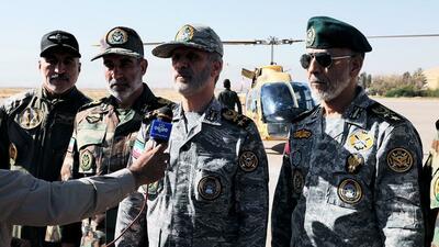 فرمانده کل ارتش: تمام تحرکات دشمن را به دقت رصد می‌کنیم