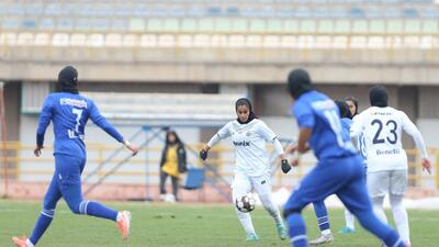 ملوان شکایت کرد، ایستا عذرخواهی