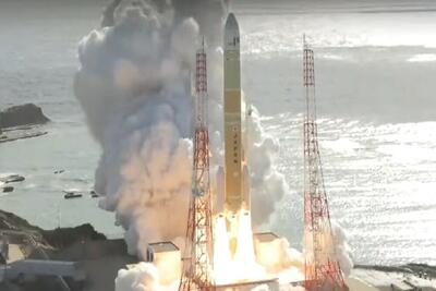 موشک ژاپن هنگام پرتاب ماهواره دچار نقص فنی شد