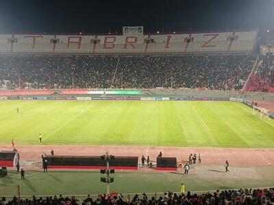 حضور پرشور تراکتوری‌ها در شب سرد تبریز