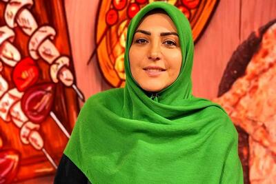  استایل یلدایی و گران قیمت المیرا شریفی مقدم در تلویزیون جلب توجه کرد!