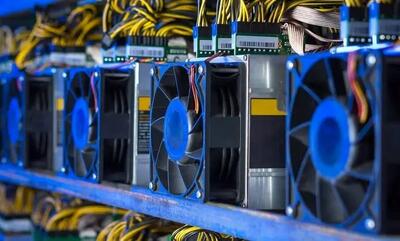 حسن بگلو: ۱۱۵ مزرعه غیرمجاز استخراج رمزارز در تهران کشف شده است