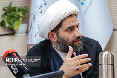  نهضت ملی «زندگی با آیه‌ها» برای گسترش گفتمان عمومی قرآنی است