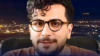  عکس قدیمی: کودکی امیرحسین قیاسی در حال لواشک خوردن با دایی قدبلندش!