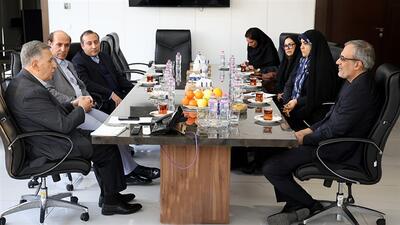 کمک به حل مشکلات اقتصادی با مدیریت علمی و قدرت رسانه | توان جامعه را با آگاهی‌بخشی و امیدواری تقویت کنیم