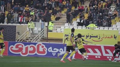 ویدیوی باشگاه خیبر از سه بار باز کردن دروازه سپاهان - پارس فوتبال