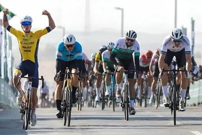 عنوان هفتمی بهترین نتیجه رکابزنان ملی پوش در مسابقه جایزه بزرگ امارات - پارس فوتبال