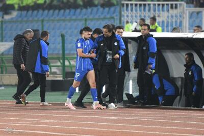 حمله هواداران استقلال به کادر پزشکی؛ ساپینتو از این نعمت محروم است - پارس فوتبال