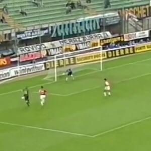 ویدیو: 10 دقیقه تماشایی از مهارت‌های رونالدو نازاریو - پارس فوتبال