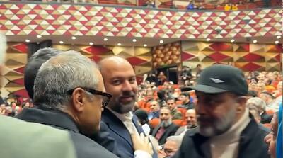 برخورد خاص رضا عطاران با رامبد جوان را ببینید