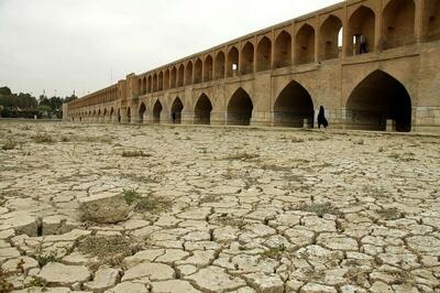  حجم ذخیره سد زاینده‌رود به ۱۱۳ میلیون مترمکعب رسید