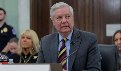 سناتور آمریکایی در اسرائیل: ایران در حال تولید موشک  به تعداد بسیار زیاد  است