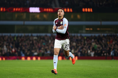 هشدار یخبندان؛ استون‌ ویلا درباره مورگان راجرز هشدار داد / عکس