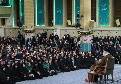 چرا رهبر انقلاب معتقدند که حجاب  می‌تواند سبب گرایش  زنان غربی به اسلام شود؟ - تسنیم