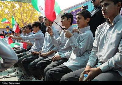 معاون وزیر آموزش‌وپرورش: هیچ فناوری جای معلم را نمی‌گیرد - تسنیم