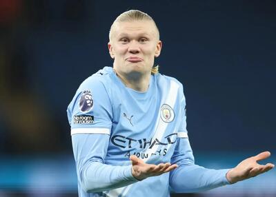 ویدیوی خنده‌دار هالند: مثل خرس غذا می‌خورد!