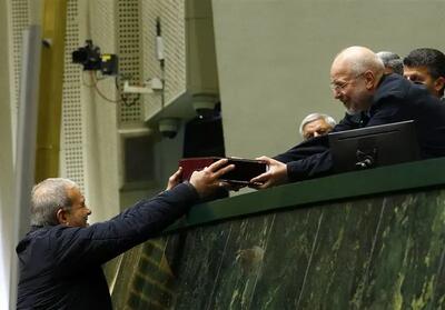 پزشکیان لایحه بودجه 1405 را تقدیم مجلس کرد