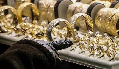 عروس و داماد‌ها هم به زور حلقه می‌خرند/ طلای ۱۴ میلیونی خریدار ندارد